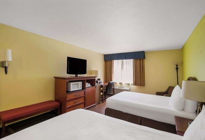 فندق على الطريق Americas Best Value Sandman Inn