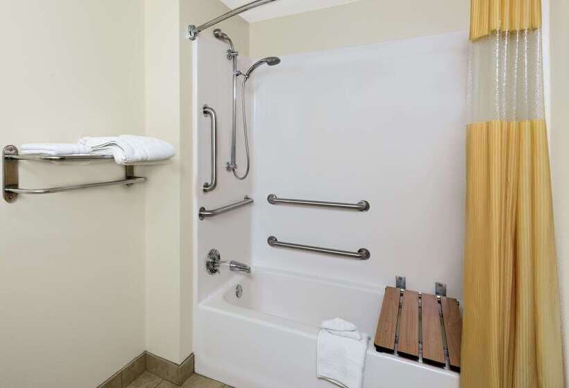 모텔 Days Inn By Wyndham Geneva/finger Lakes