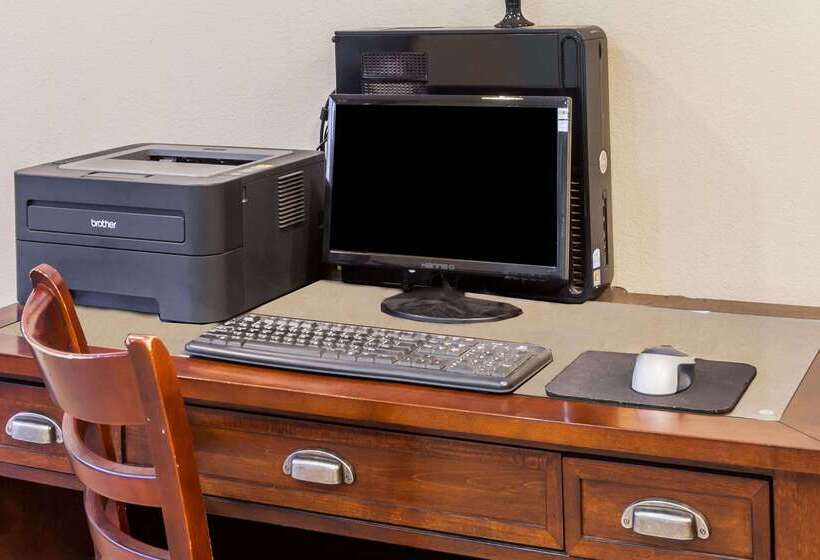 فندق على الطريق Days Inn By Wyndham Santa Maria