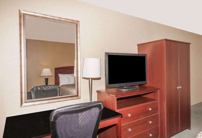 فندق على الطريق Days Inn By Wyndham Utica