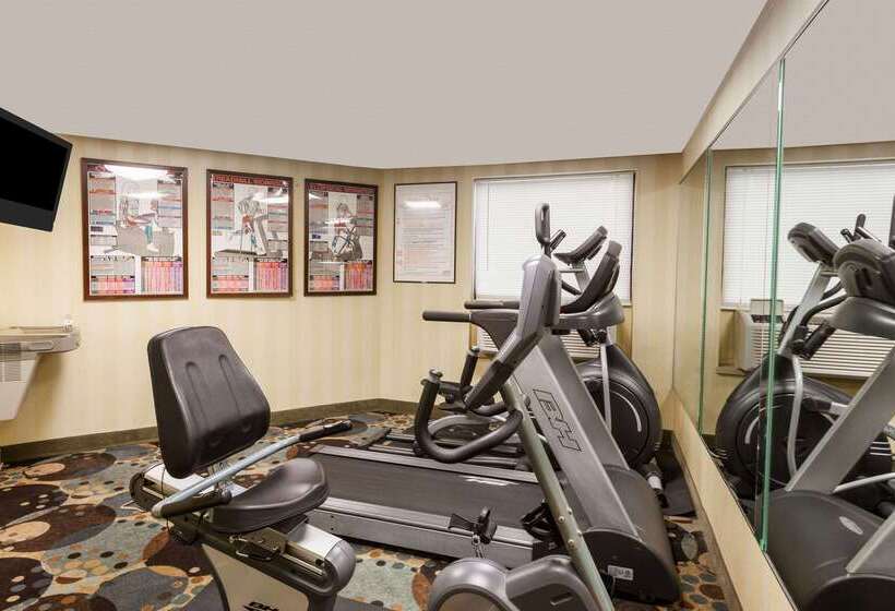 فندق على الطريق Days Inn By Wyndham Utica