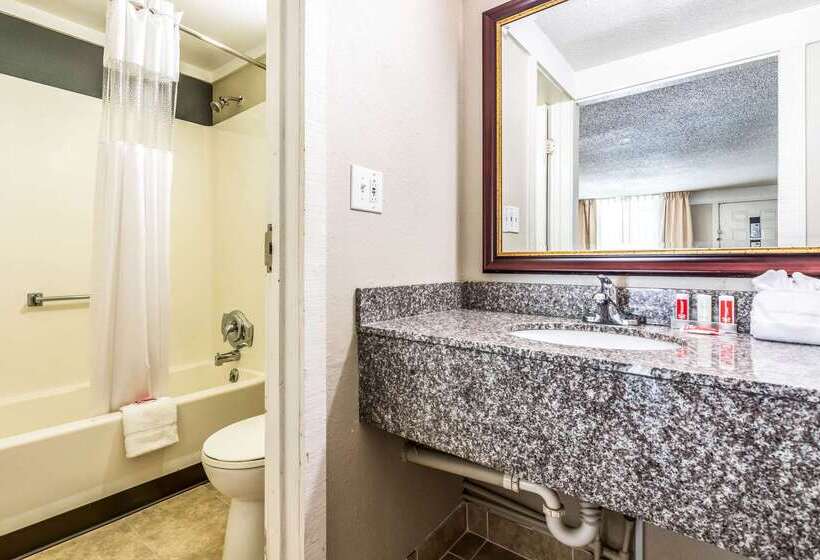 모텔 Econo Lodge   Gastonia