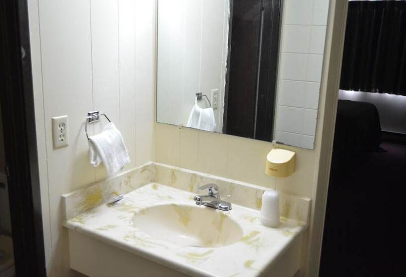 모텔 Grand Inn Fargo