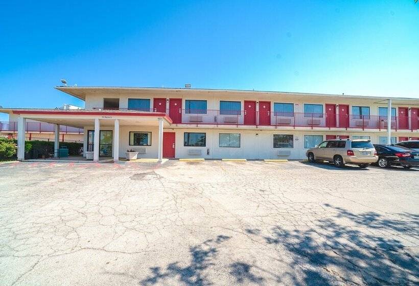 فندق على الطريق Days Inn By Wyndham Wichita Falls