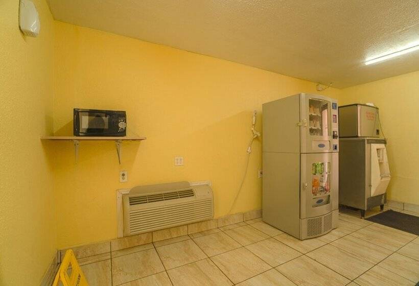 فندق على الطريق Days Inn By Wyndham Wichita Falls