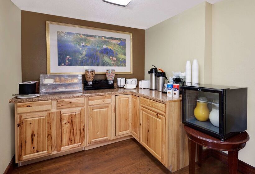 فندق على الطريق Knights Inn Bridgeport Frankenmuth