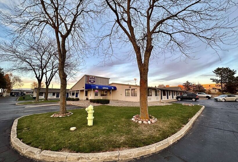فندق على الطريق Knights Inn Bridgeport Frankenmuth