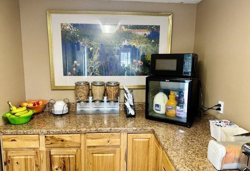 فندق على الطريق Knights Inn Bridgeport Frankenmuth