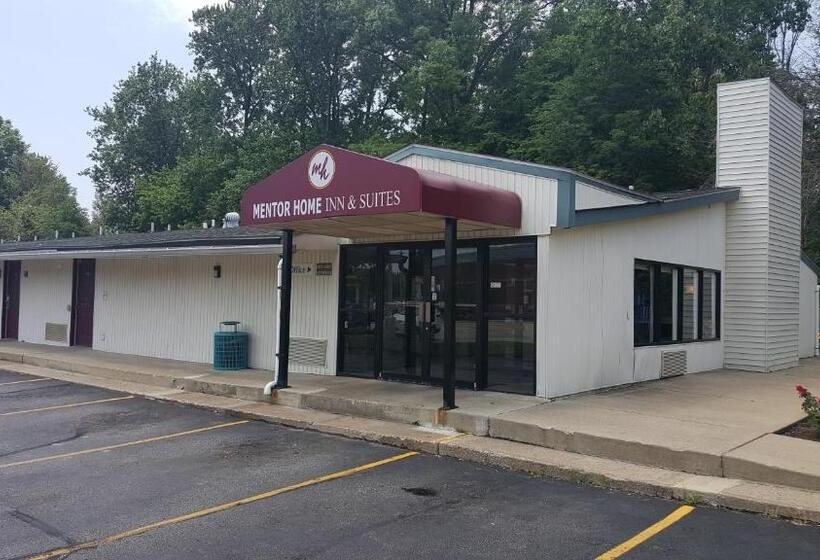 모텔 Mentor Home Inn And Suites