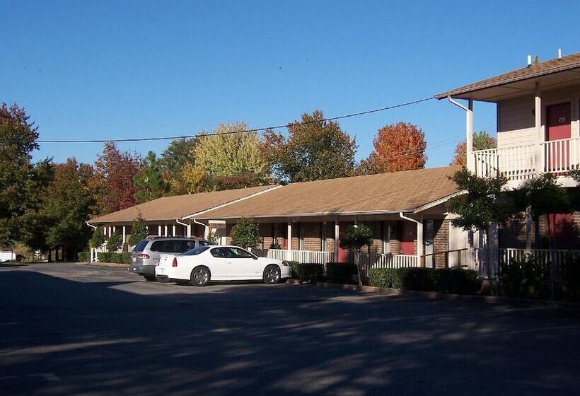 モーテル Oakhill Inn And Suites