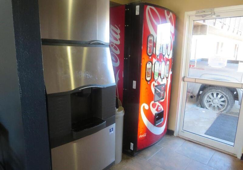 モーテル Howard Johnson By Wyndham Odessa Tx