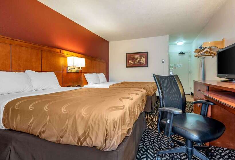 فندق على الطريق Quality Inn Falconer  Jamestown