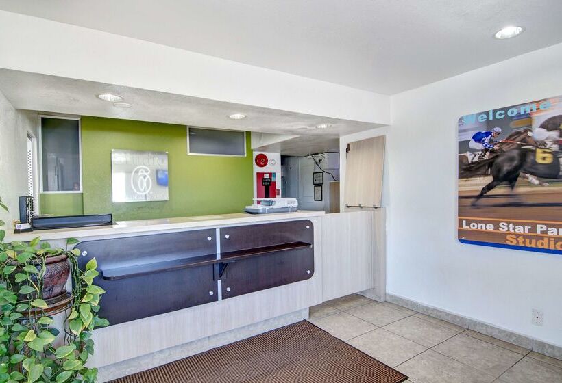 Мотель Studio 6 Grand Prairie, Tx