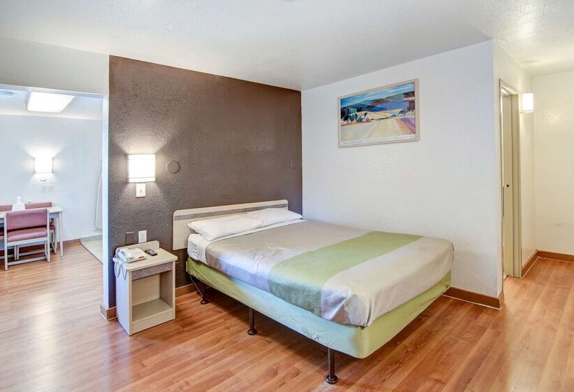 Мотель Studio 6 Grand Prairie, Tx