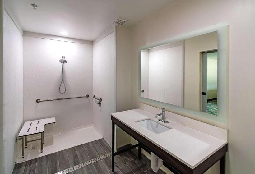 فندق على الطريق The Ellsworth Hotel, Ascend Hotel Collection