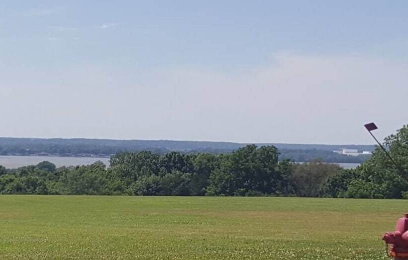 فندق على الطريق The Inn At Old Nauvoo