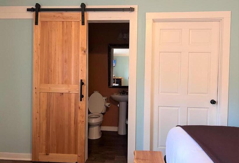 Mountain Top Inn And Resort