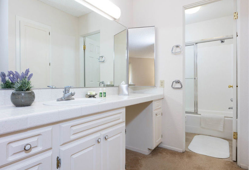 Avalon Toluca Hills by Oakwood