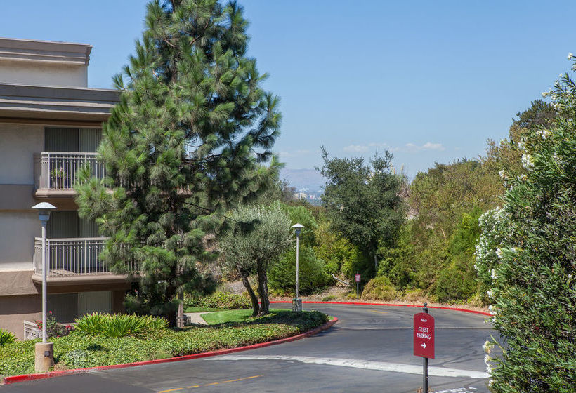 Avalon Toluca Hills by Oakwood