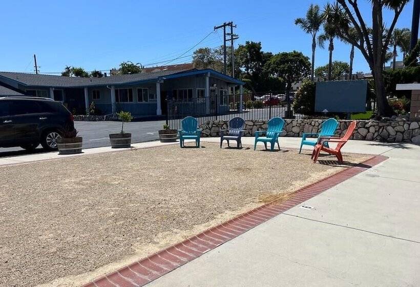 Ocean Palms Motel