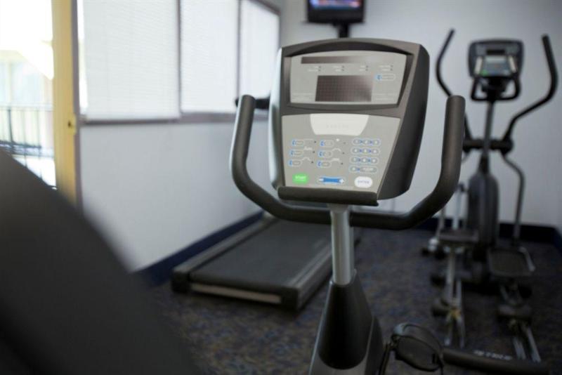 Ocean Sands Resort, Oceanfront, Virginia Beach By Vacatia