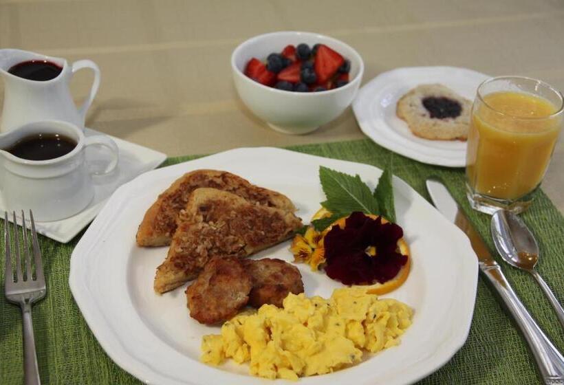 Olallieberry Inn Bed And Breakfast