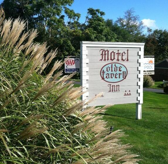 Olde Tavern Motel And Inn   Cape Cod