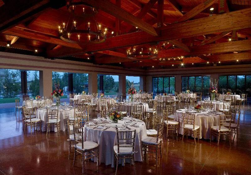 منتجع Omni Interlocken