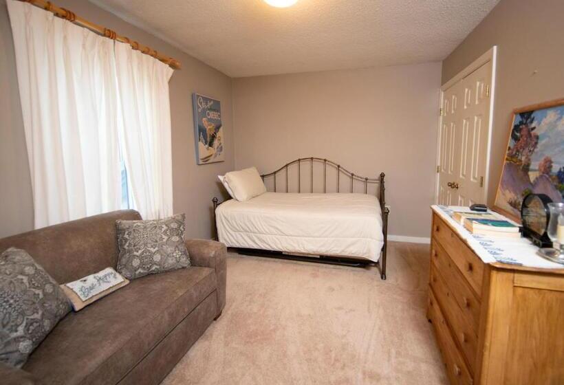 استراحتگاه Winterplace On Okemo Mountain