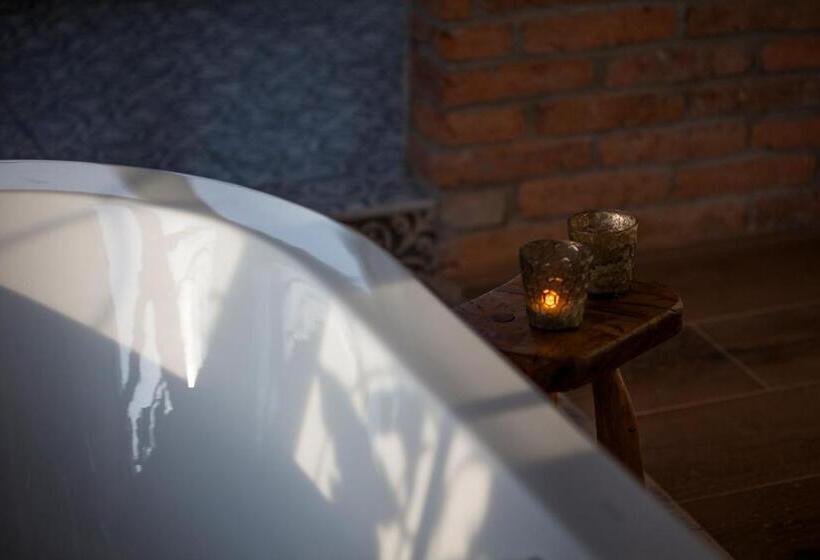 مسافرخانه Posada Seis Leguas