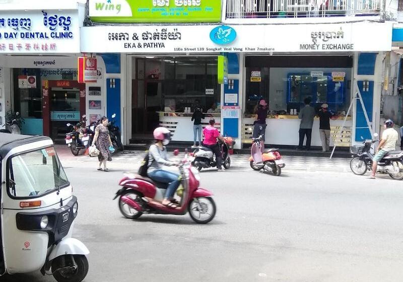 ホテル Golden Bay