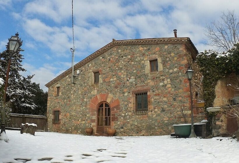 Отель Masia Can Bachs