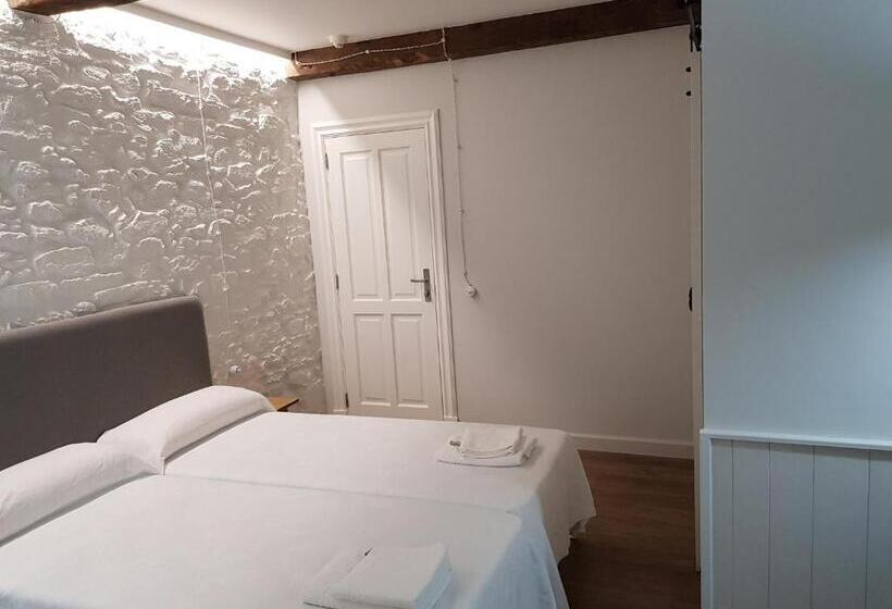 Pensión Con Encanto San Martiño Pinario