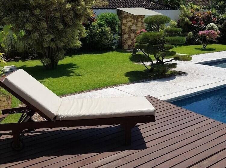 Andrea Villas & Suites