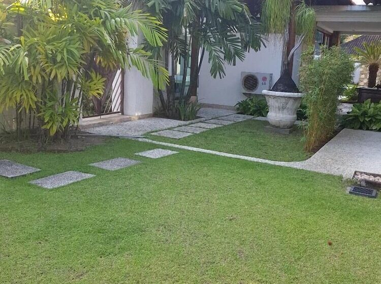 Andrea Villas & Suites