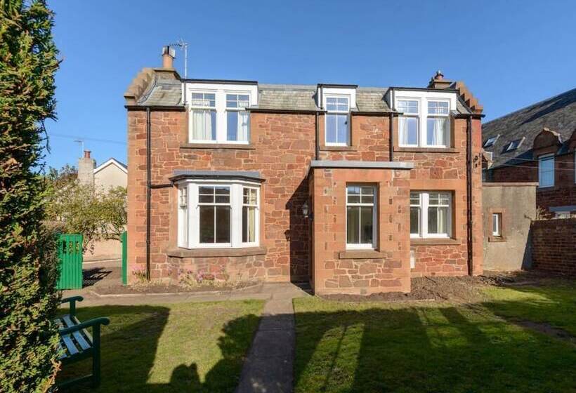 Glenconner Garden Cottage