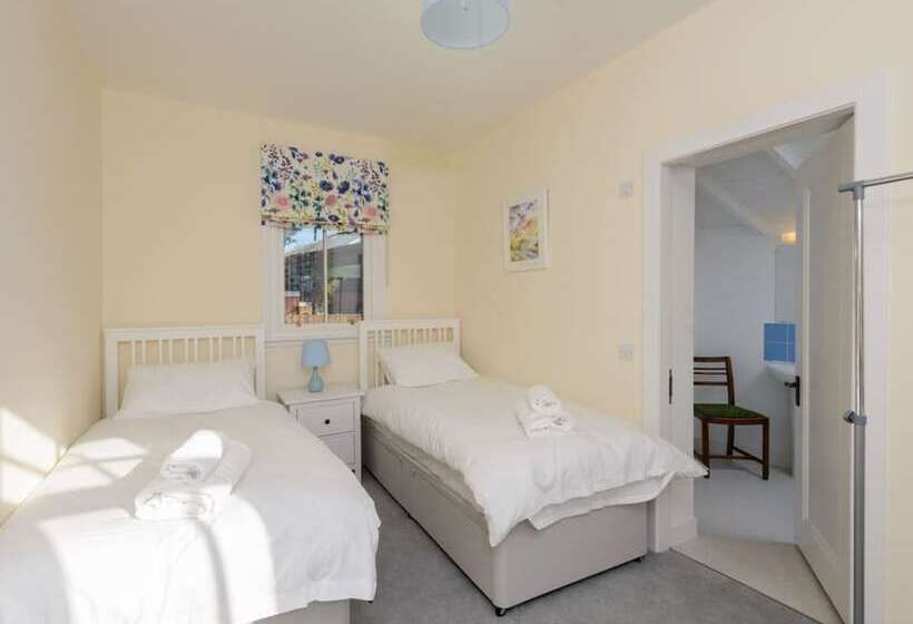 Glenconner Garden Cottage