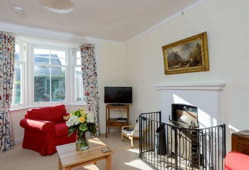 Glenconner Garden Cottage