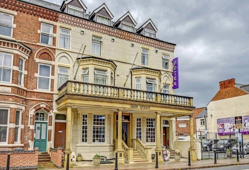 בית מלון כפרי Empire