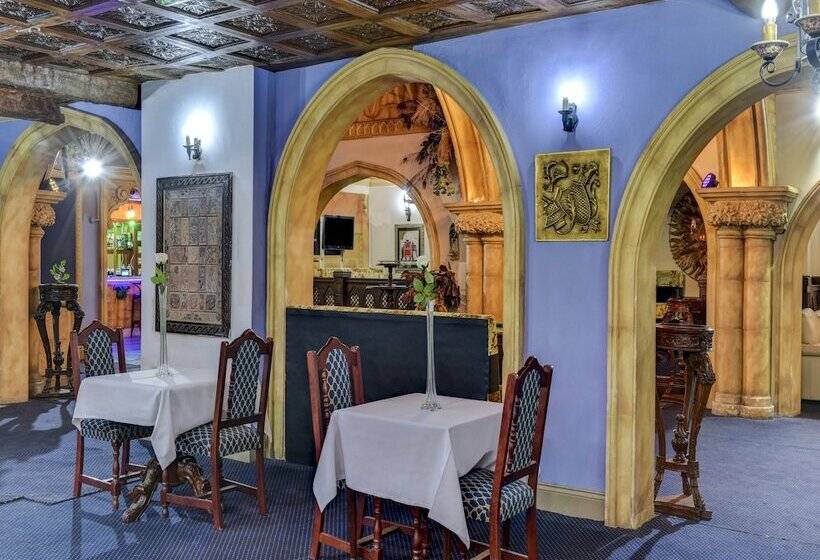 בית מלון כפרי Empire