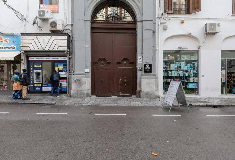 酒店 Palazzo Cavarretta   Pinella S Rooms And Apartment