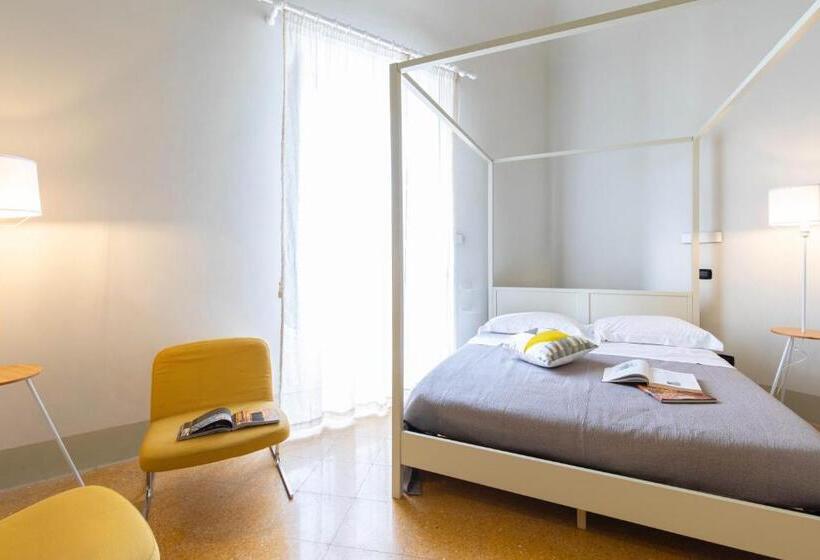 酒店 Palazzo Cavarretta   Pinella S Rooms And Apartment