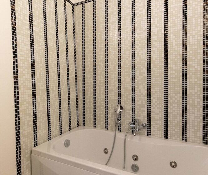 酒店 Palazzo Cavarretta   Pinella S Rooms And Apartment