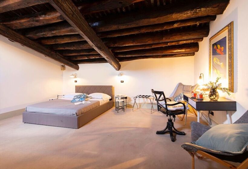 酒店 Palazzo Cavarretta   Pinella S Rooms And Apartment