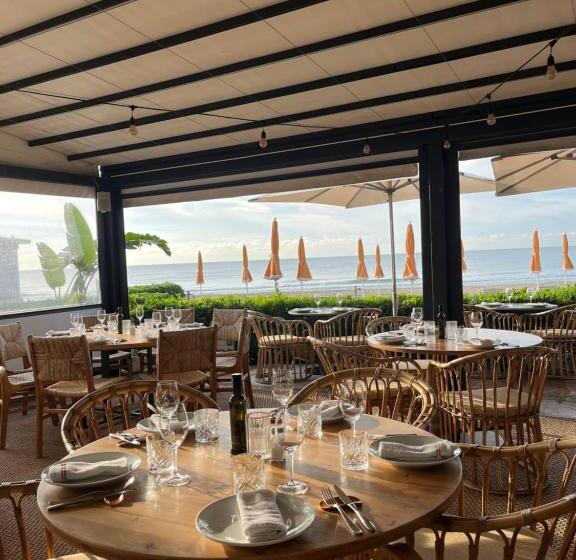 호텔 Playa Grande By Tropical