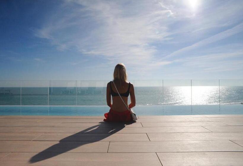 호텔 Playa Grande By Tropical