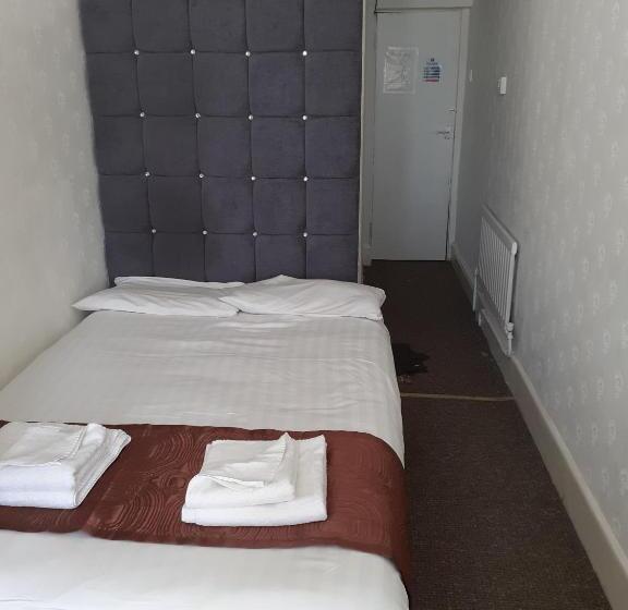 בית מלון כפרי Coastal Bay