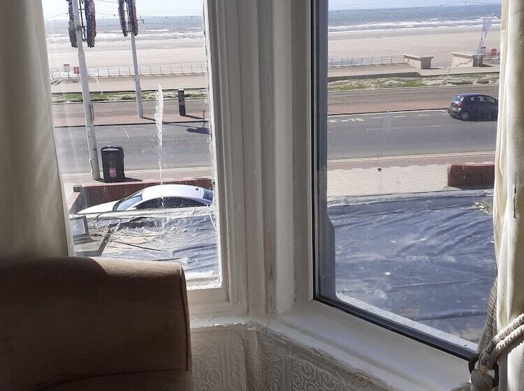 בית מלון כפרי Coastal Bay