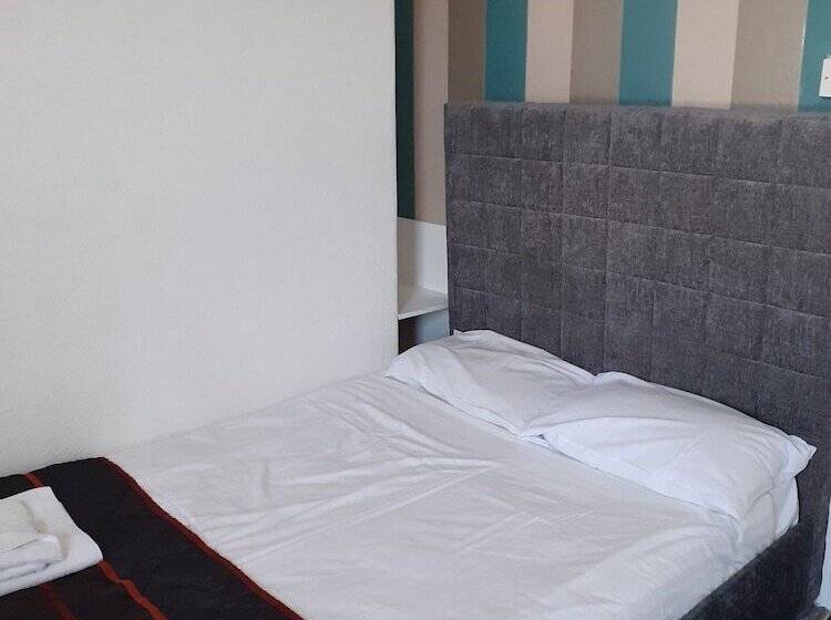 בית מלון כפרי Coastal Bay