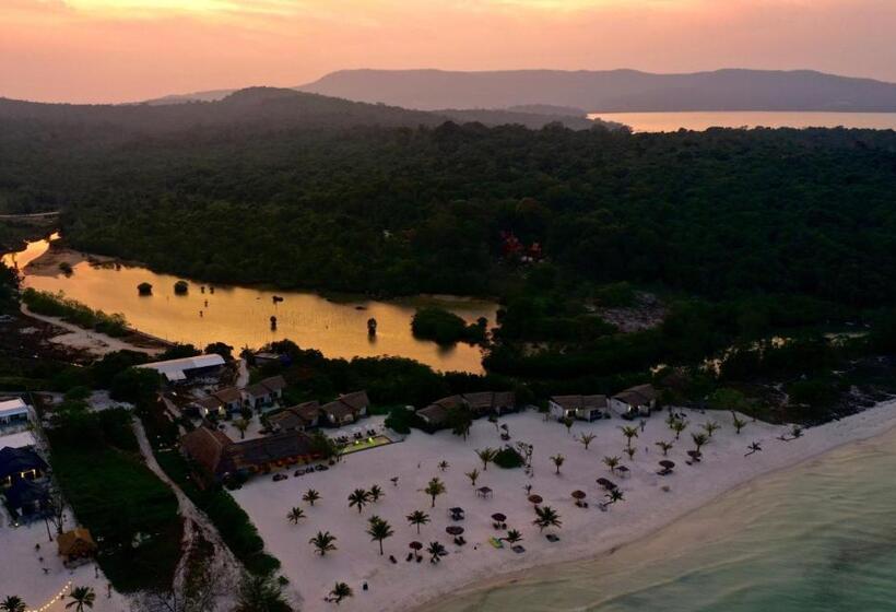 فندق The Secret Garden Koh Rong